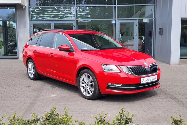 Skoda Octavia cena 69900 przebieg: 147100, rok produkcji 2019 z Kościerzyna małe 704